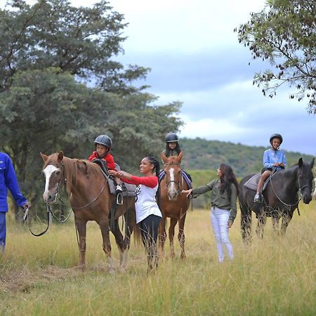 Atkv Klein-Kariba Hotell Bela-Bela Exteriör bild